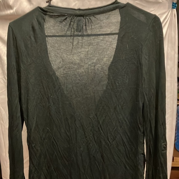 GW Button Neck Sheer-Back Blouse - Picture 4 of 5